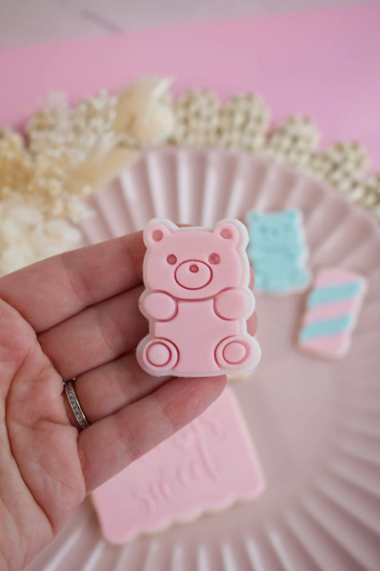 Mini bear candy + cookie cutter